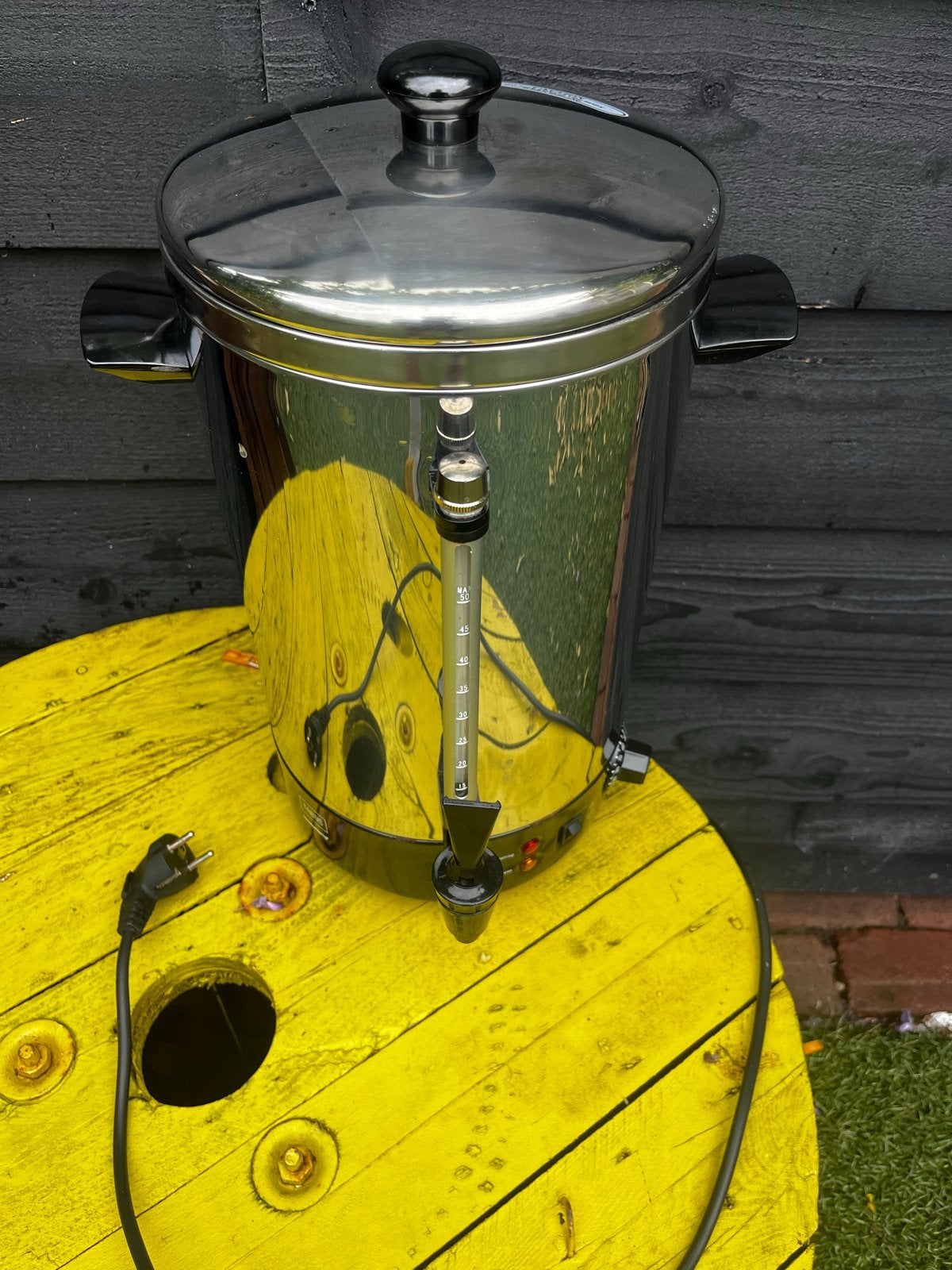 Comforttemp 10 Liter Warme Dranken Dispenser - Trebs, Ophalen, Nieuw
