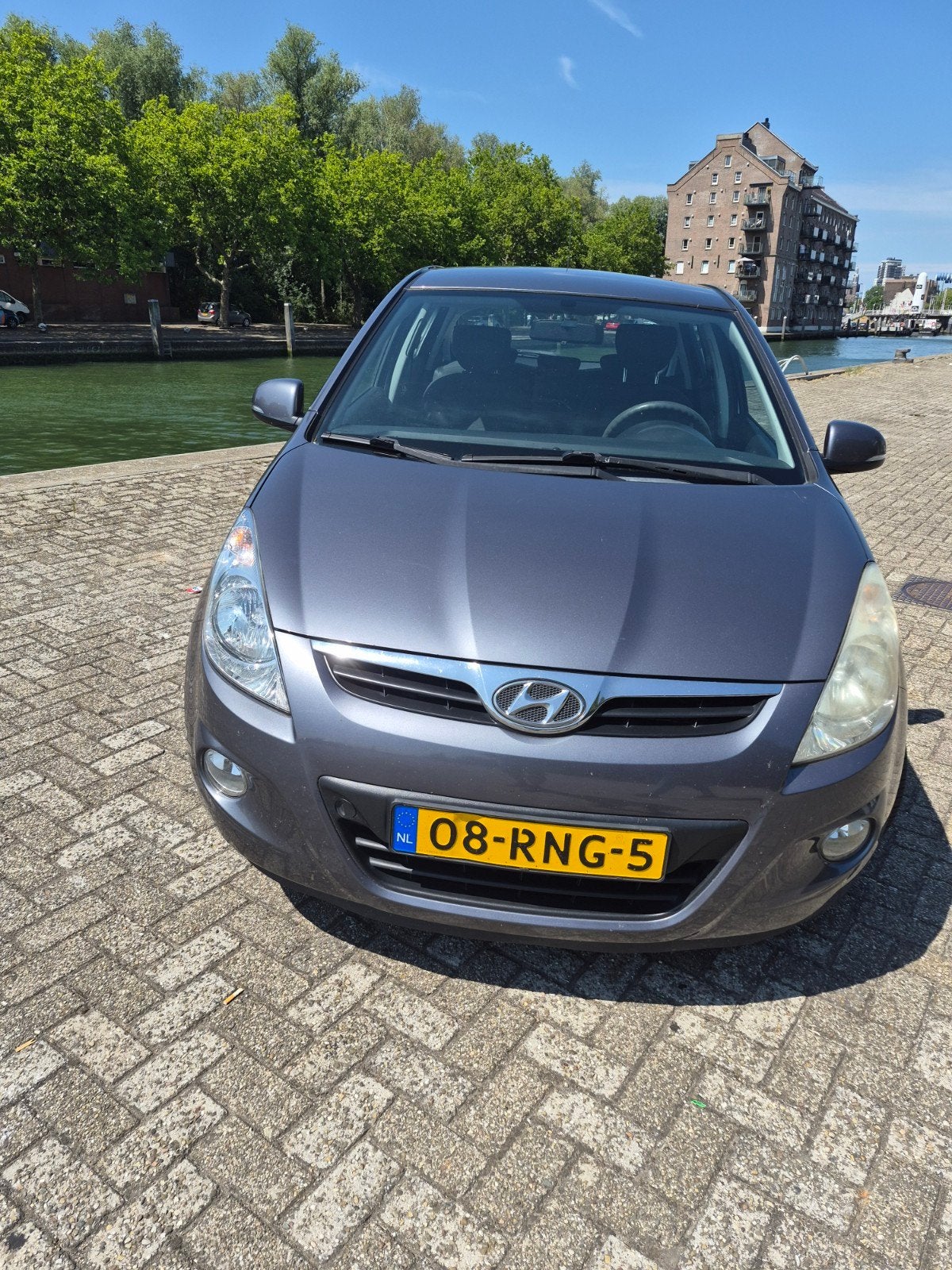 Hyundai i20 1.2 5-DRS 2011 Grijs nw apk, Auto's, 450 kg, 31 €/maand, 4 cilinders, Origineel Nederlands