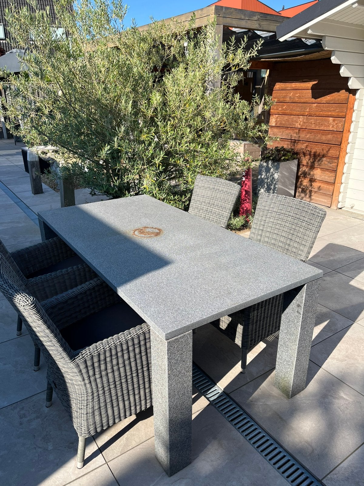 Tuintafel van natuursteen met 4 stoelen, Ophalen, Gebruikt, Eettafel, Tuinset