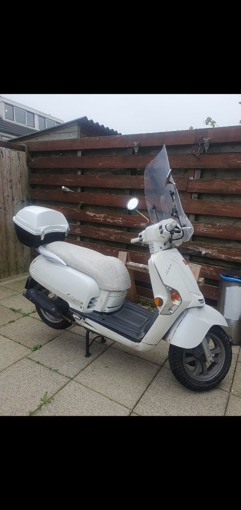 Kymco like, Fietsen en Brommers, Ophalen, Gebruikt, Like, Benzine