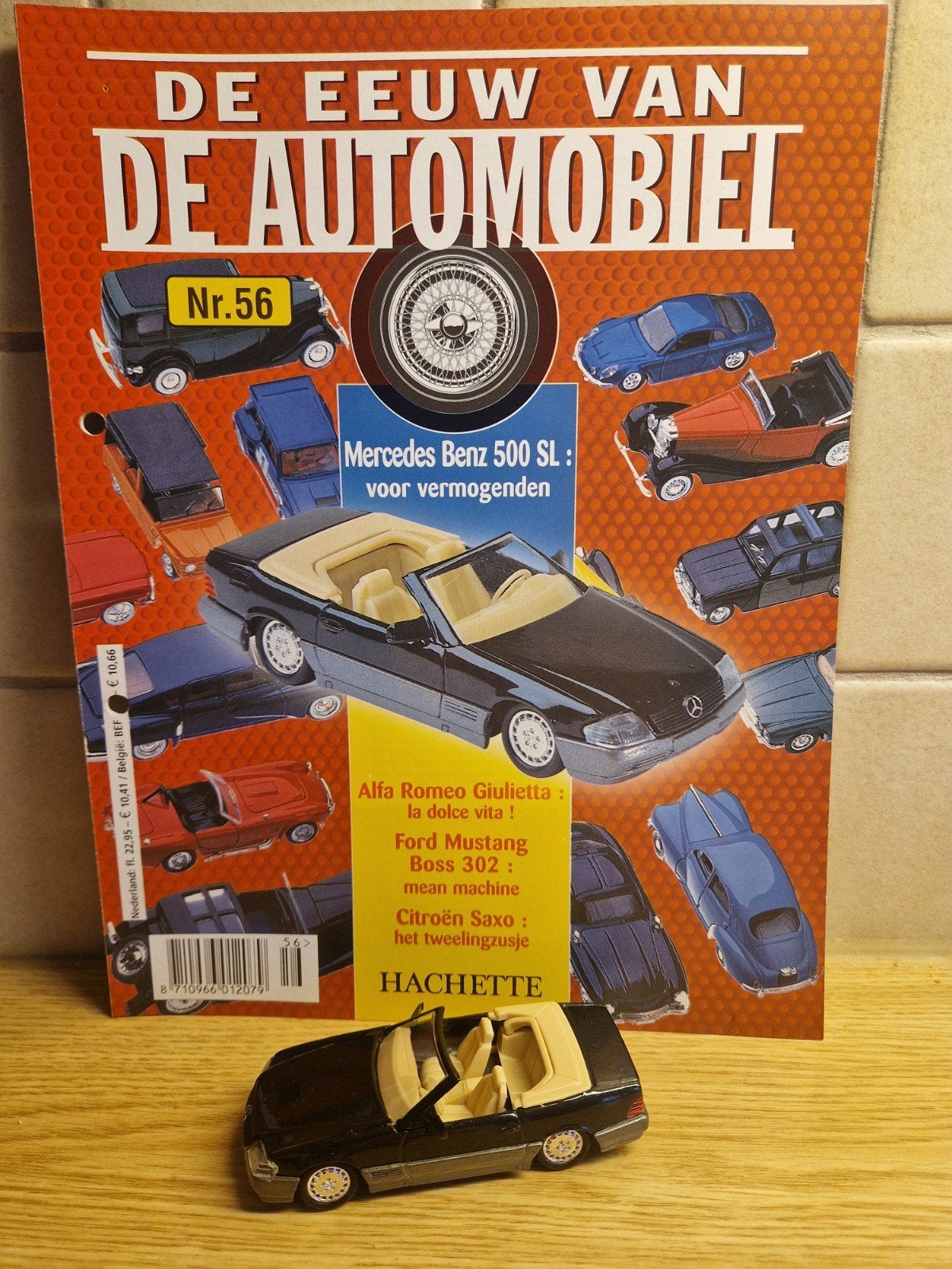 solido Mercedes 500sl tijdschrift doosje, Ophalen of Verzenden, Zo goed als nieuw, Auto, Solido