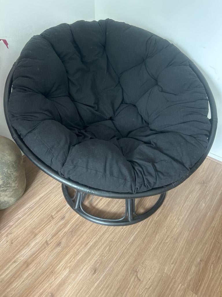 Zwarte Papasan stoel met kussen, Huis en Inrichting, Ophalen, Gebruikt, Zwart, Riet of Rotan