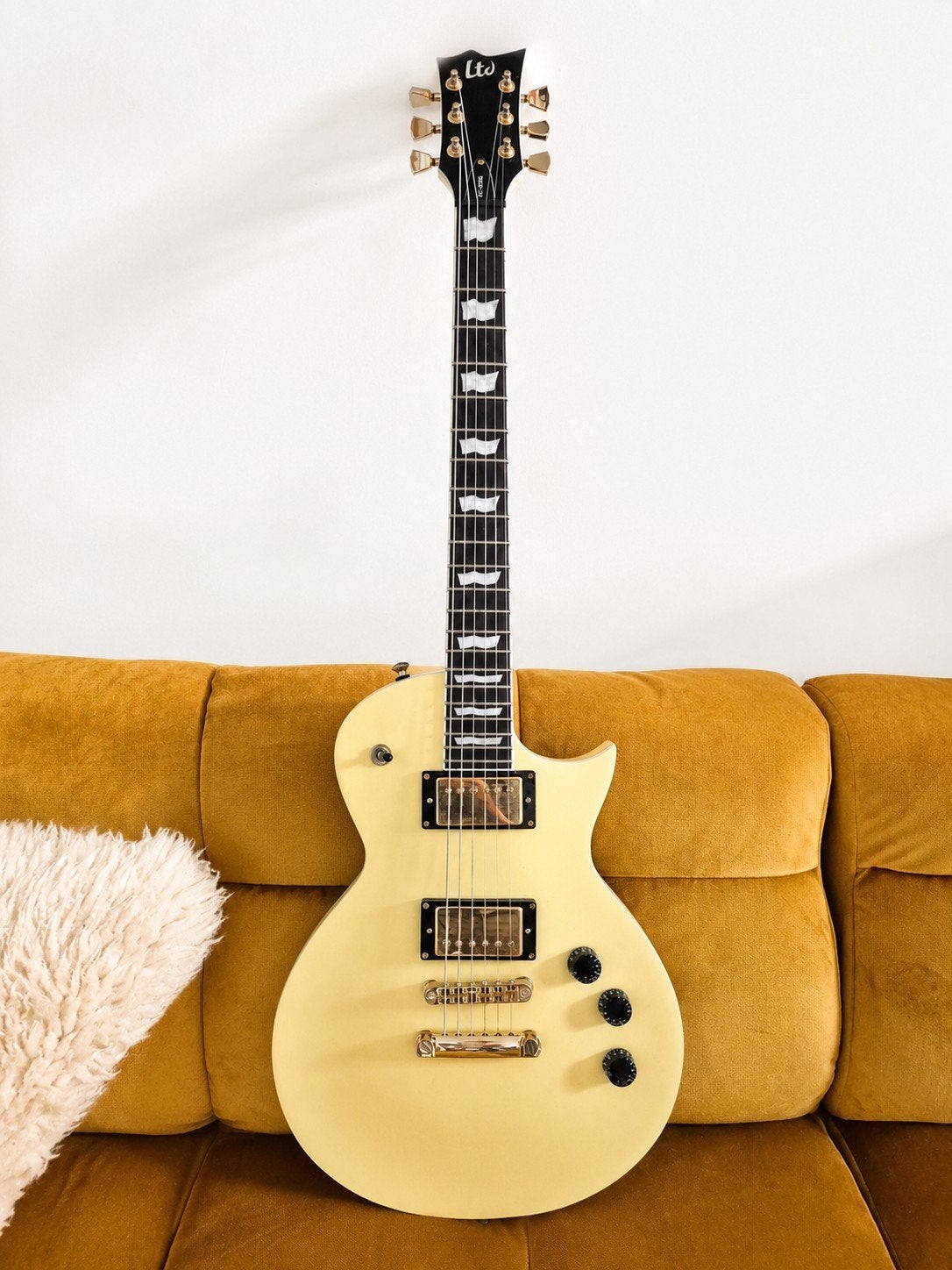 LTD EC-256 elektrische gitaar, Ophalen, Zo goed als nieuw, Solid body, Overige merken