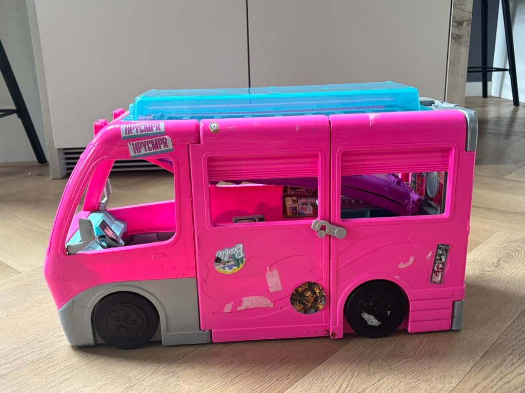 Barbie camper, Ophalen of Verzenden, Zo goed als nieuw, Toebehoren