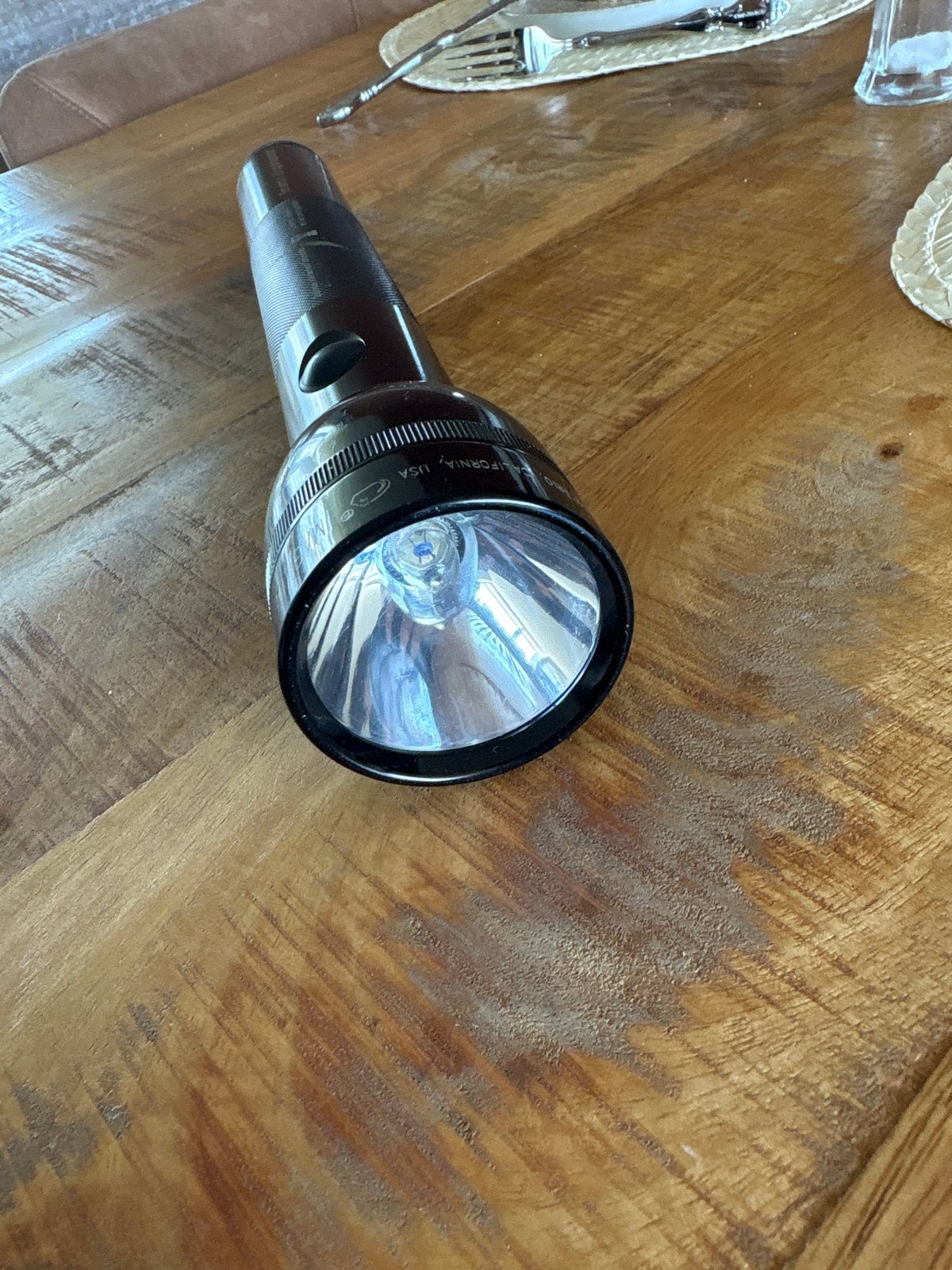 Originele Maglite zaklamp met unieke opdruk, Ophalen of Verzenden, Gebruikt, Batterij