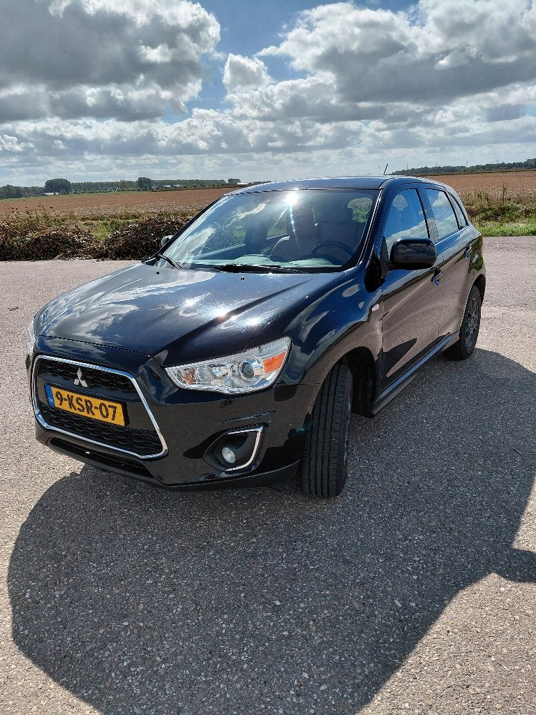 Mitsubishi ASX 1.6 86KW 2013 Zwart, Voorwielaandrijving, Euro 5, Beige, 4 cilinders
