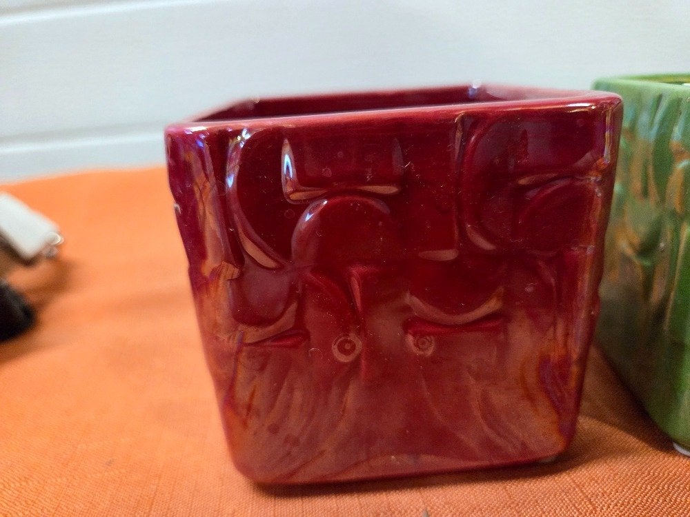 bloempotjes groen en rood vintage look, Ophalen of Verzenden, 'T Olde Gre-j, Info@toldegrej.nl, Endepoelstraat 20f Didam