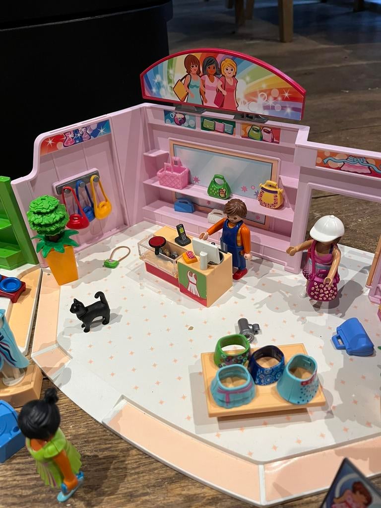 Playmobil  grote set., Kinderen en Baby's, Speelgoed | Playmobil, Ophalen of Verzenden, Zo goed als nieuw