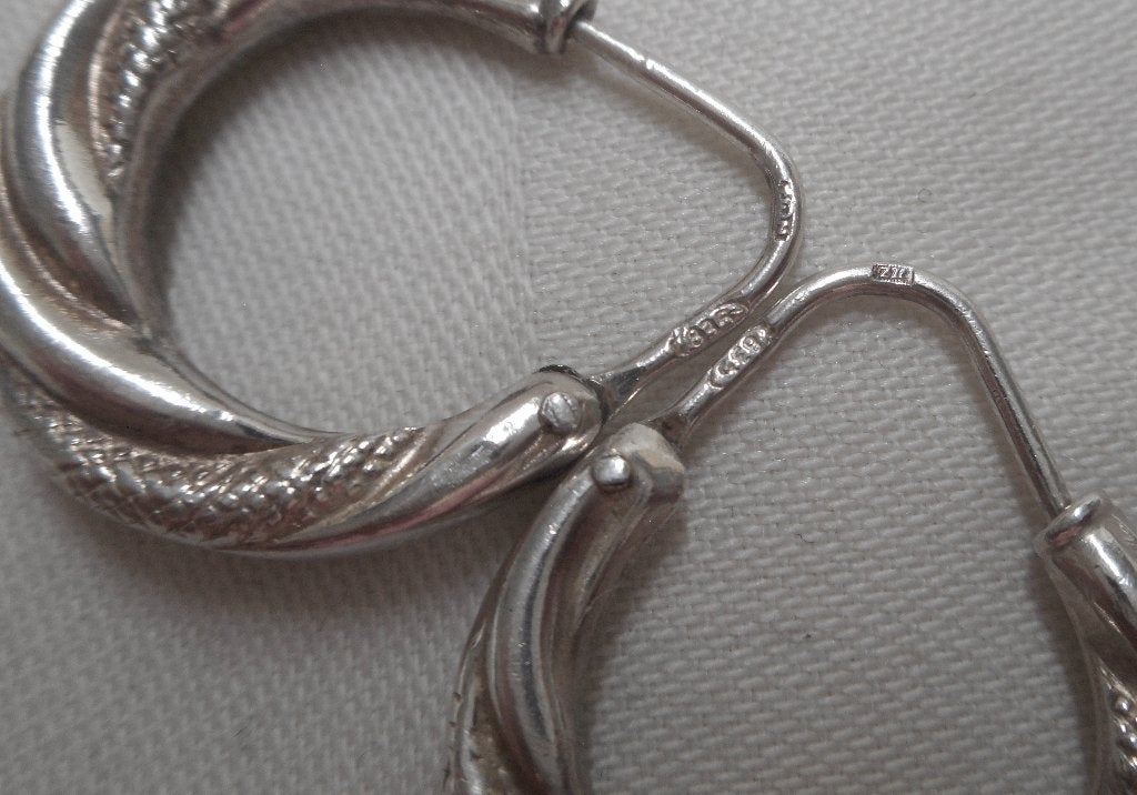 Zilveren vintage oorringen jaren 60 nr.2435, Sieraden, Tassen en Uiterlijk, Oorbellen, Hangers, Verzenden, Zo goed als nieuw, Zilver