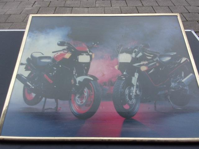 foto schilderij motoren, Huis en Inrichting, Woonaccessoires | Schilderijen, Tekeningen en Foto's, Ophalen, Minder dan 50 cm, Gebruikt