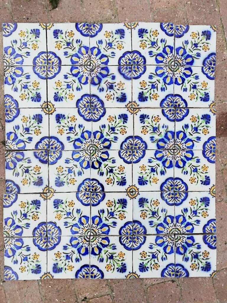 370 st, 6,5m2 kleurrijke antieke Franse tegels kobalt blauw, Ophalen