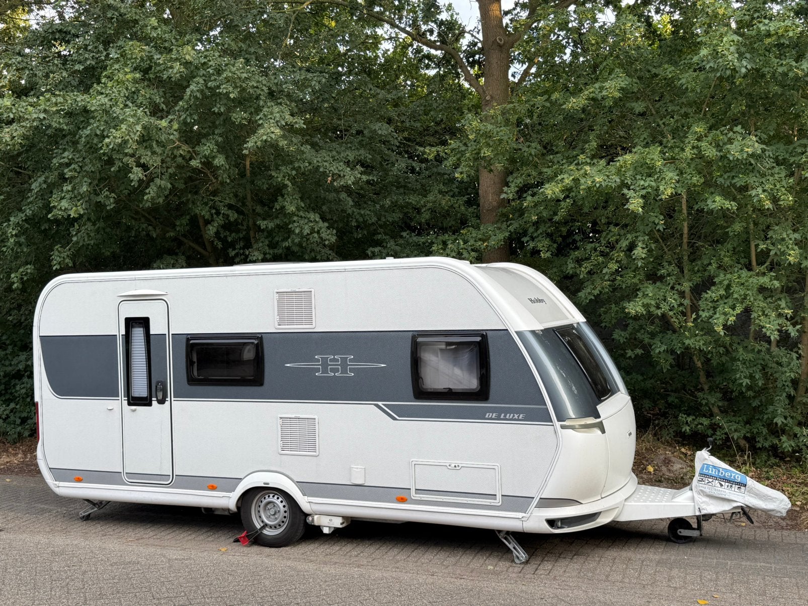 Hobby 490 KMF De Luxe, Ophalen