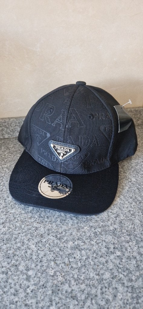 Prada pet/ cap model verstelbaar  zwart, blauw, grijs, roze, Kleding | Heren, Hoeden en Petten, Nieuw, Pet, Prada, One size fits all