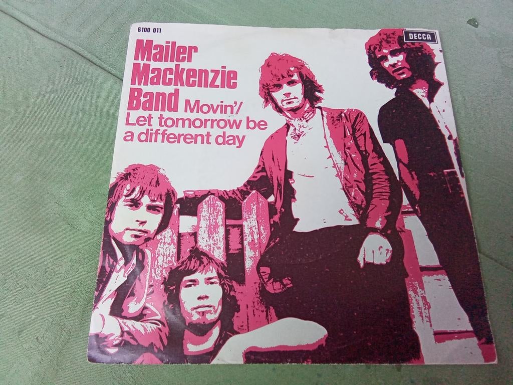 Mailer MacKenzie Band.        Movin', Verzenden, Gebruikt, 7 inch, Single