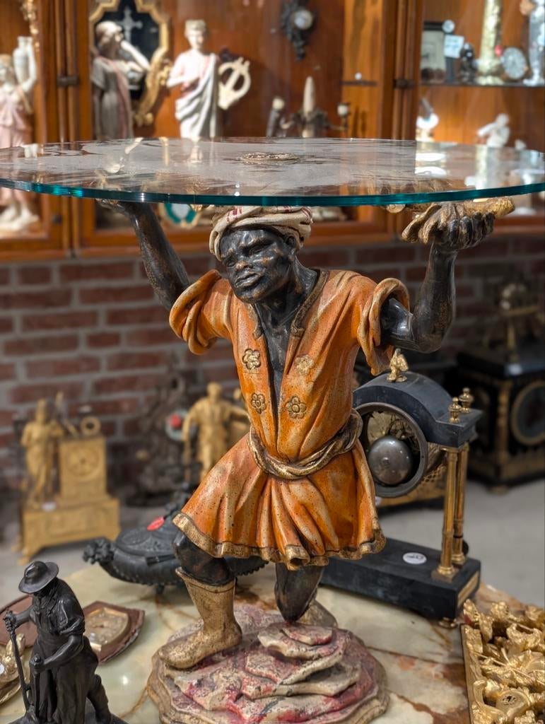 Italiaanse tafel Houten voet. €370., Antiek en Kunst, Ophalen