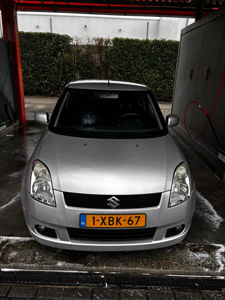 Suzuki Swift 1.3 3D 2007 Grijs, Auto's, Suzuki, 31 €/maand, Swift, Handgeschakeld, 1000 kg