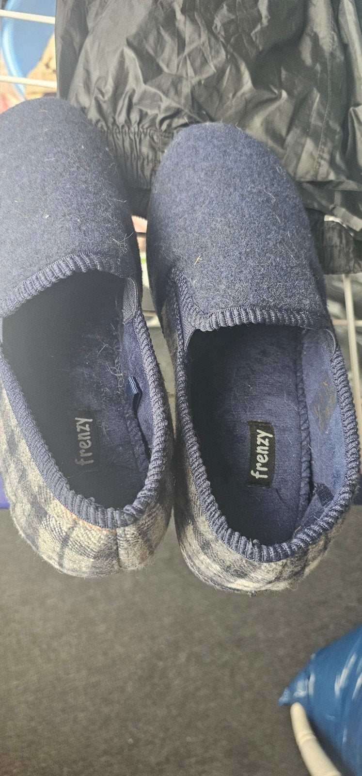 Frenzy pantoffels - Maat 44 Blauw, Ophalen of Verzenden, Gedragen