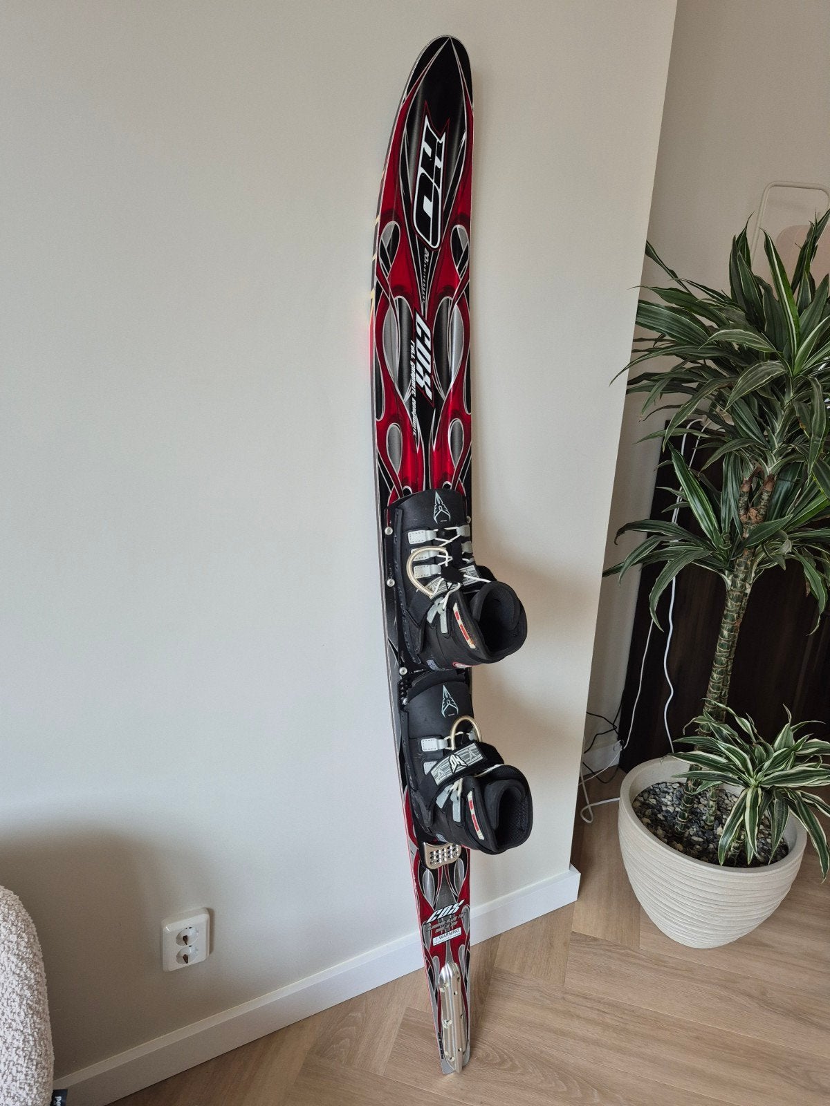 Ho slalom ski sinds 2017 niet meer gebruikt hoes zit erbij, Ophalen of Verzenden
