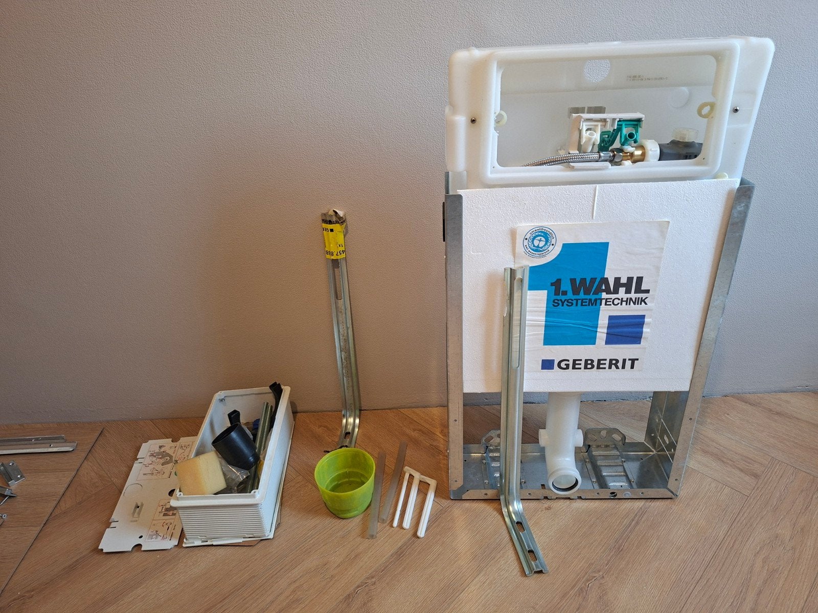 Geberit inbouwreservoir, Ophalen of Verzenden, Nieuw, Rvs, Toilet