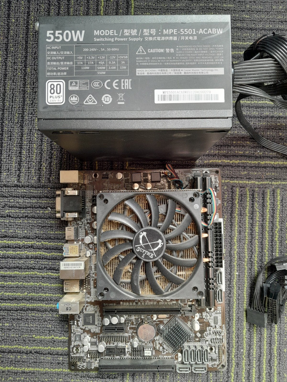 ASRock FM2A88M-HD+ Moederbord met Scythe Koeler en PSU, Computers en Software, Moederborden, Ophalen, Gebruikt, DDR3, Micro-ATX