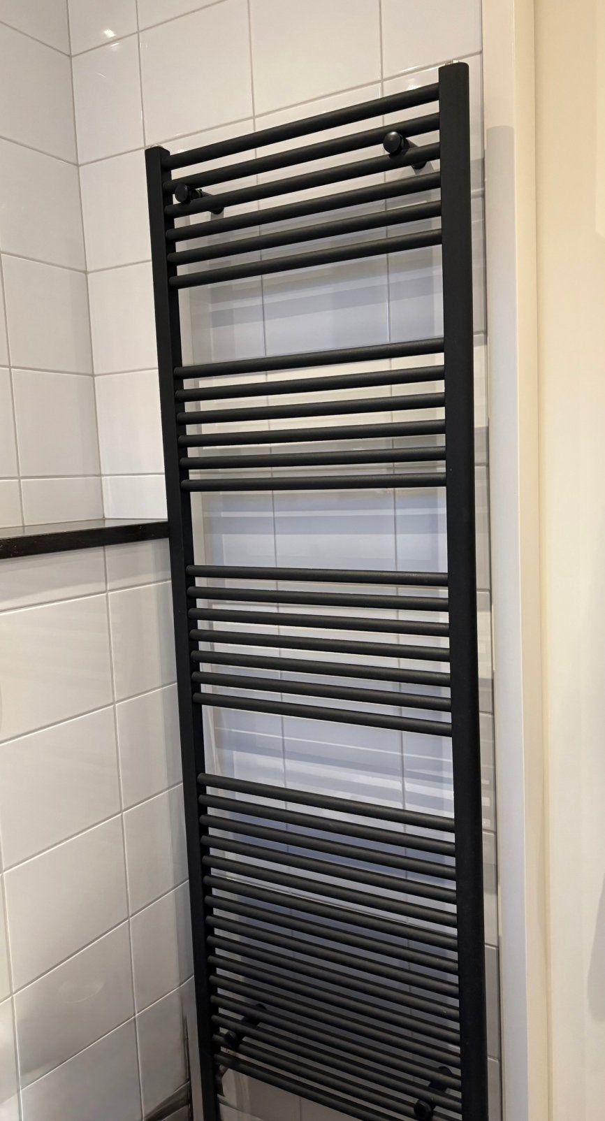 Verwarming badkamer, Doe-het-zelf en Verbouw, Ophalen, Zo goed als nieuw, Radiator, 80 cm of meer