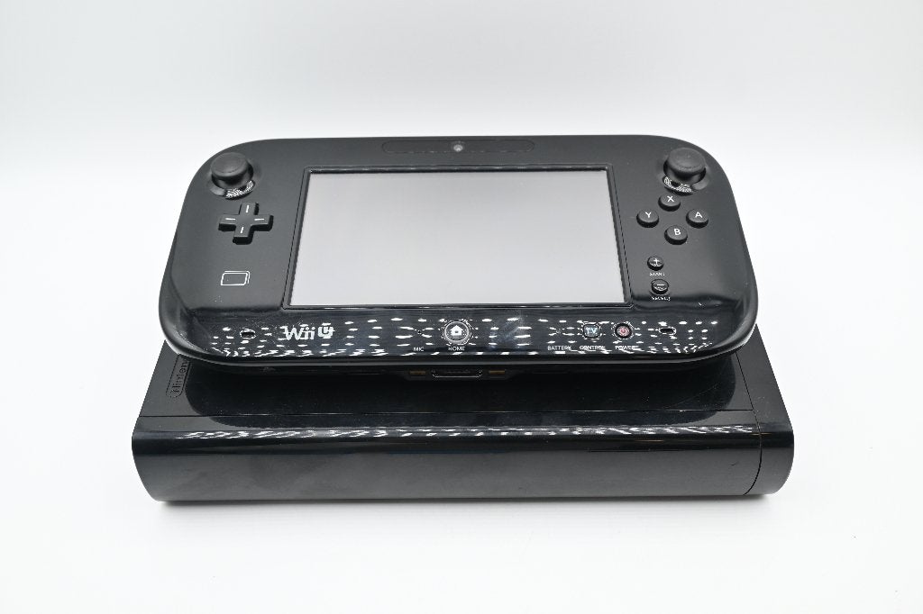 Nintendo Wii U met Gamepad Zwart 32GB + kabels, Nintendo, Gebruikt, Onbekend, Ophalen of Verzenden