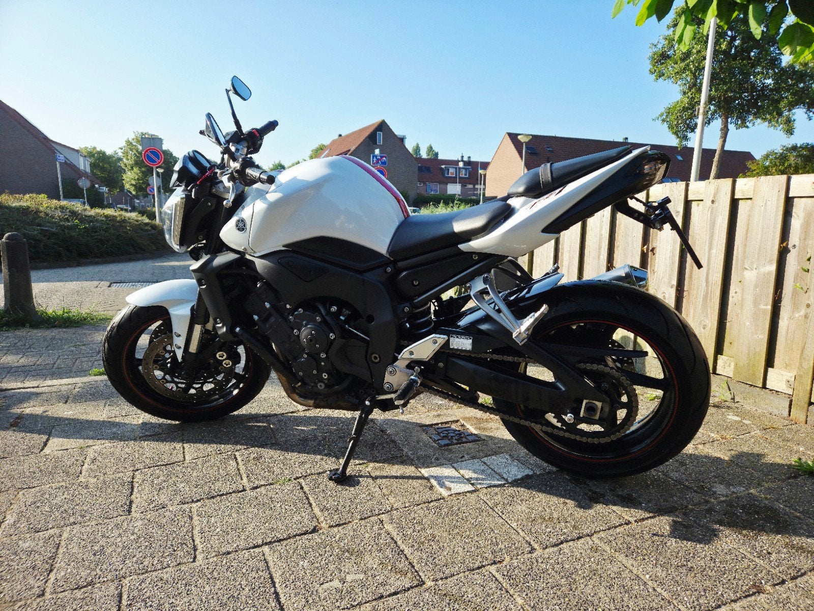 Yamaha FZ1 Naked Bike uit 2008 met ABS, 4 cilinders, Gebruikt, Particulier, ABS