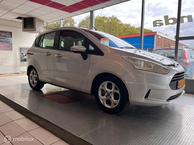 Ford B-Max 1.5 TDCI Airco 2x Schuifdeuren LMV Bluetooth, Auto's, Voorwielaandrijving, Euro 5, Stof, Gebruikt