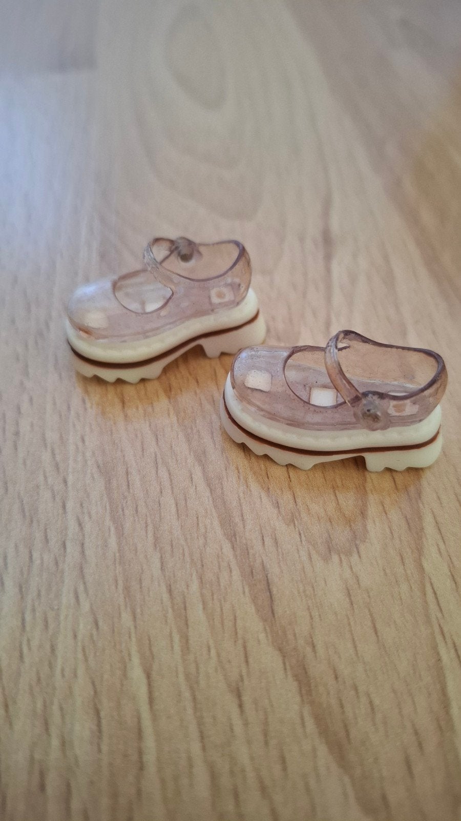 Blythe shoes met magneetje (sluitinkje), Verzenden, Kleertjes