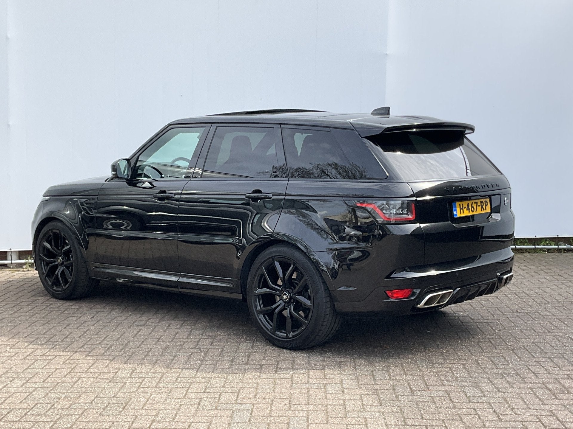 Foto 66 van Land Rover Range Rover Sport 5.0 V8 SC SVR 575 Carbon Santor