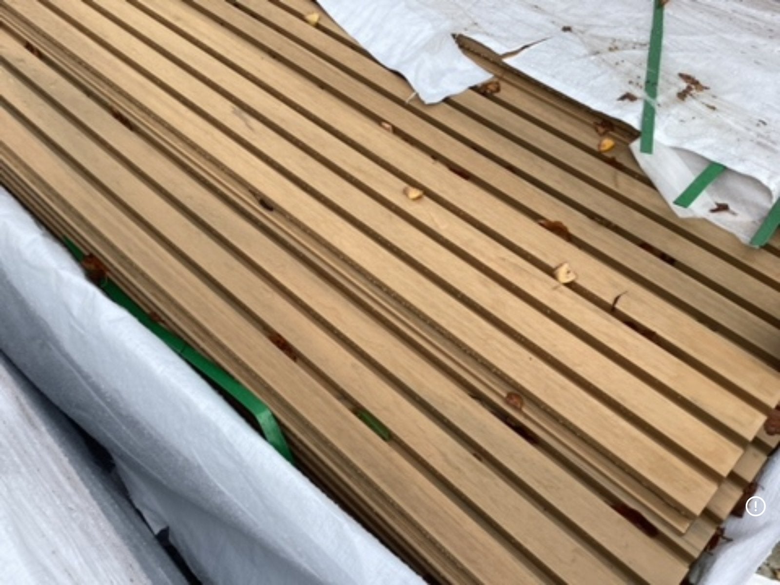 Planken akoestisch. Kunststof bekleding.  Wandbekleding., Doe-het-zelf en Verbouw, Platen en Panelen, Ophalen, Nieuw