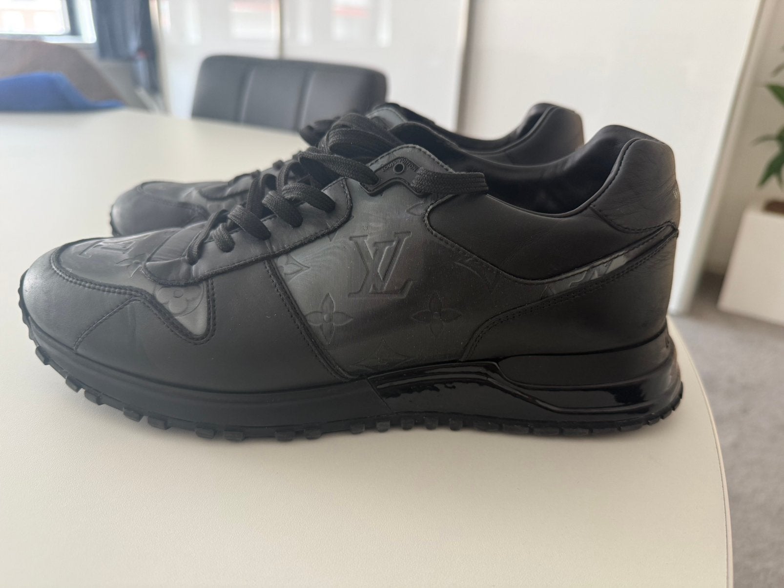 Louis Vuitton sneakers, Ophalen of Verzenden, Zo goed als nieuw