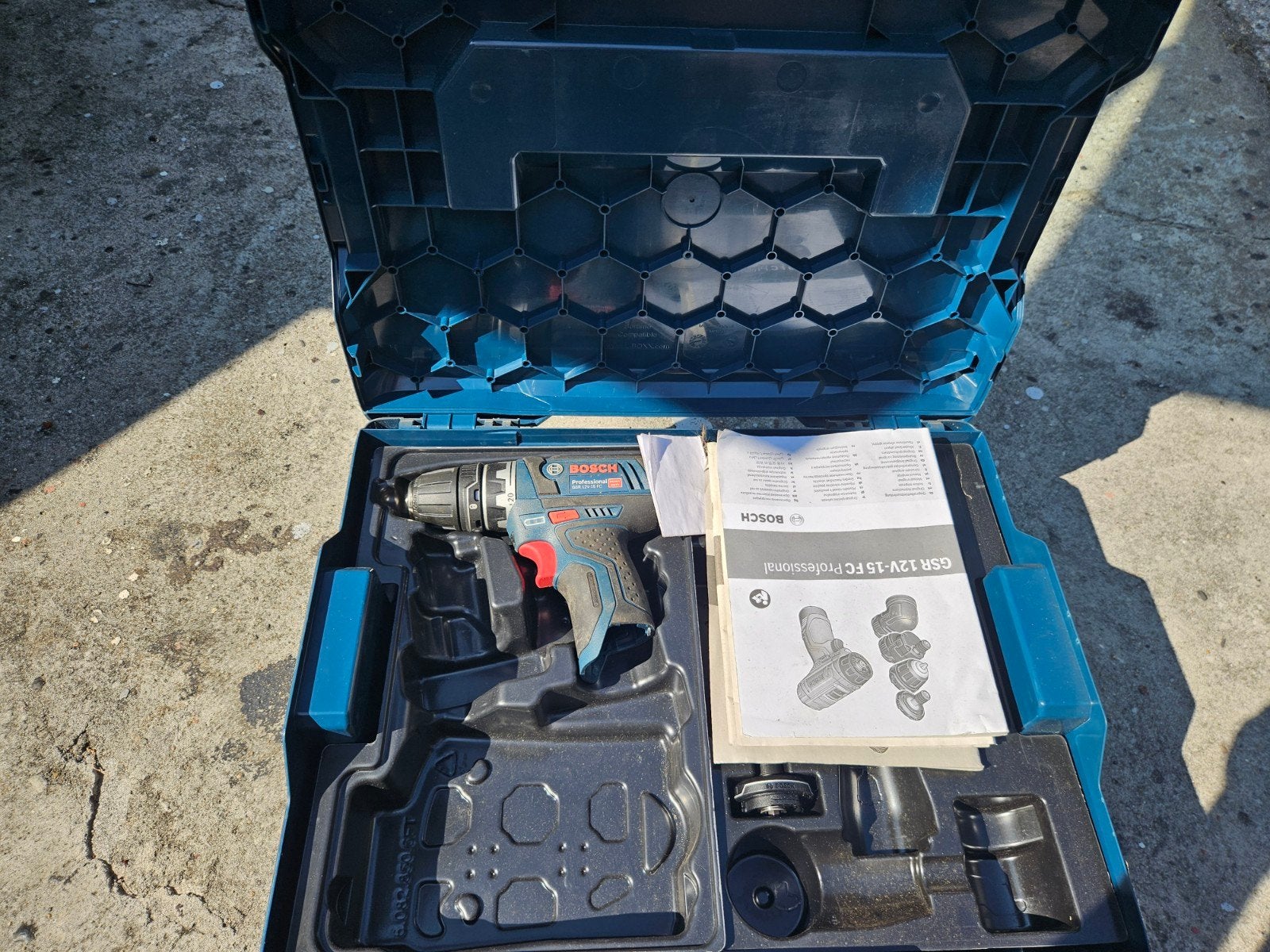 Bosch Professional GSR 12V-15 FC Boor-/Schroefmachine, Ophalen, Variabele snelheid, Minder dan 400 watt, Zo goed als nieuw