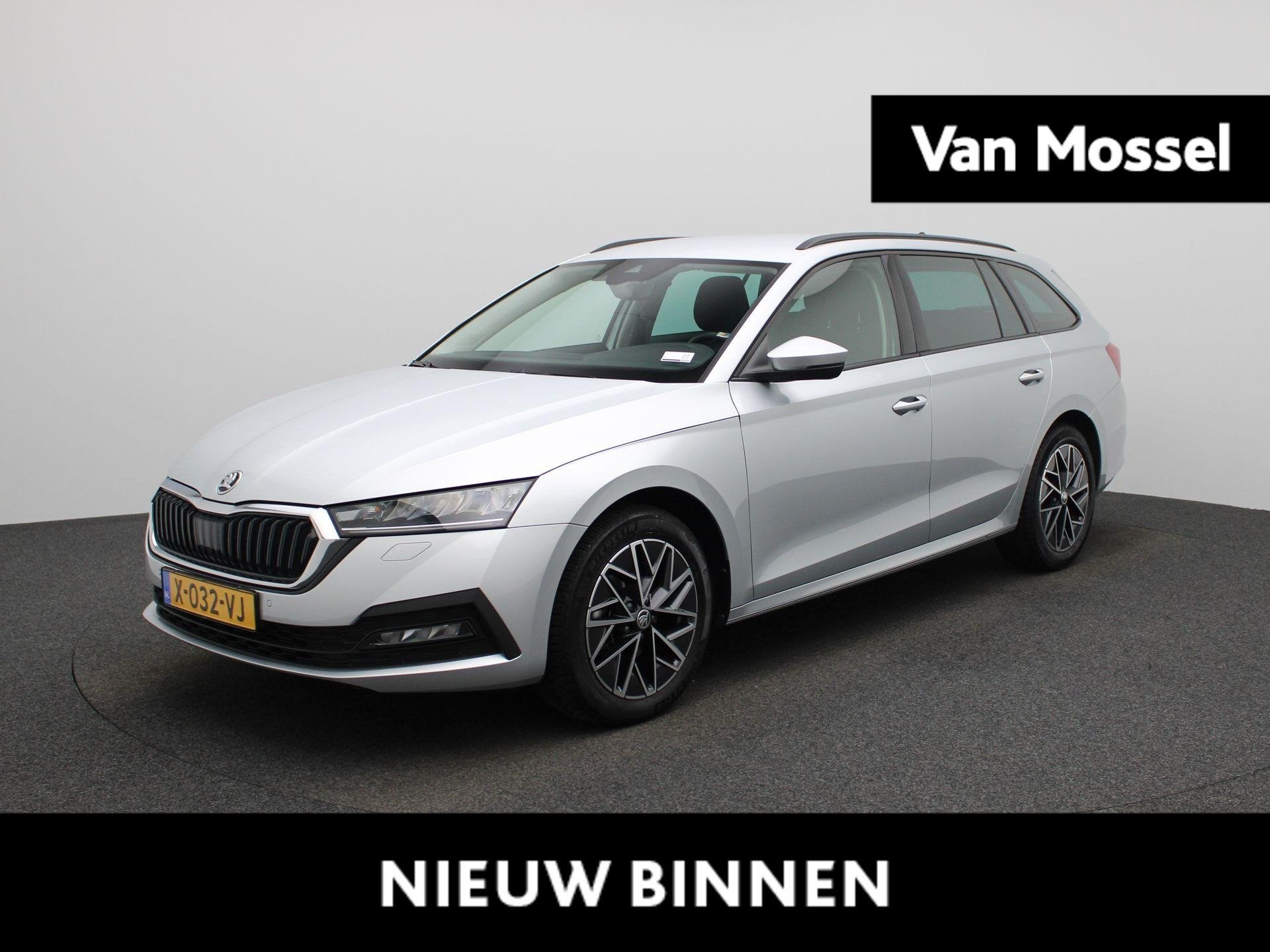 Skoda Octavia Combi 1.0 e-TSI Ambition AUTOMAAT | NAVIGATIE, Auto's, 12 maanden, Stof, Gebruikt, Origineel Nederlands