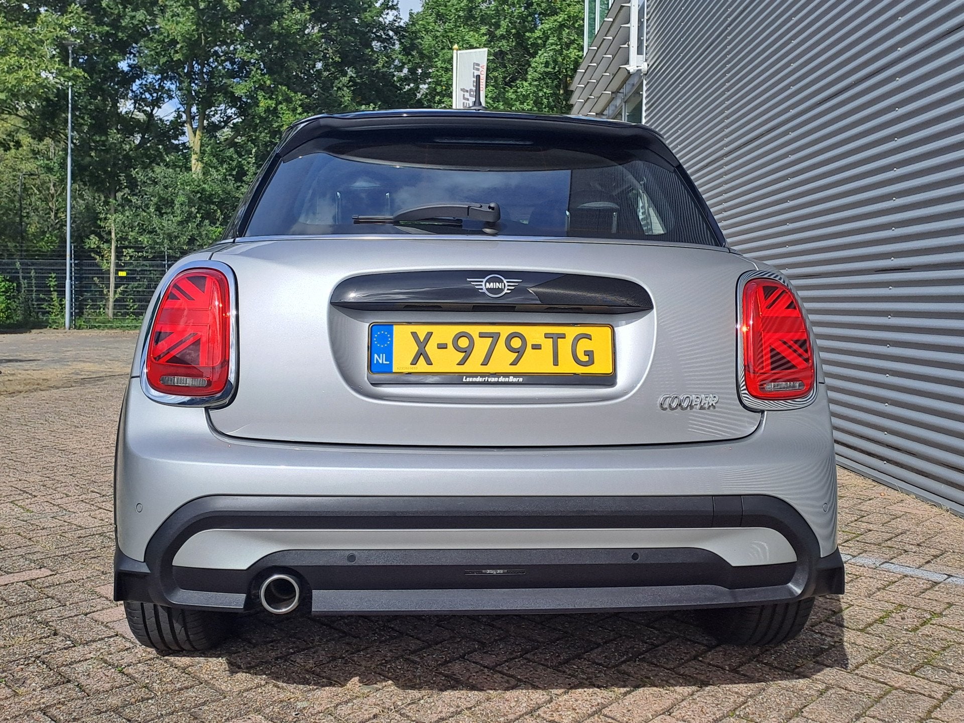 MINI 5-deurs 1.5 Cooper Camden Edition | Navi | Sensoren | C, 12 maanden, Gebruikt, Euro 6, Origineel Nederlands