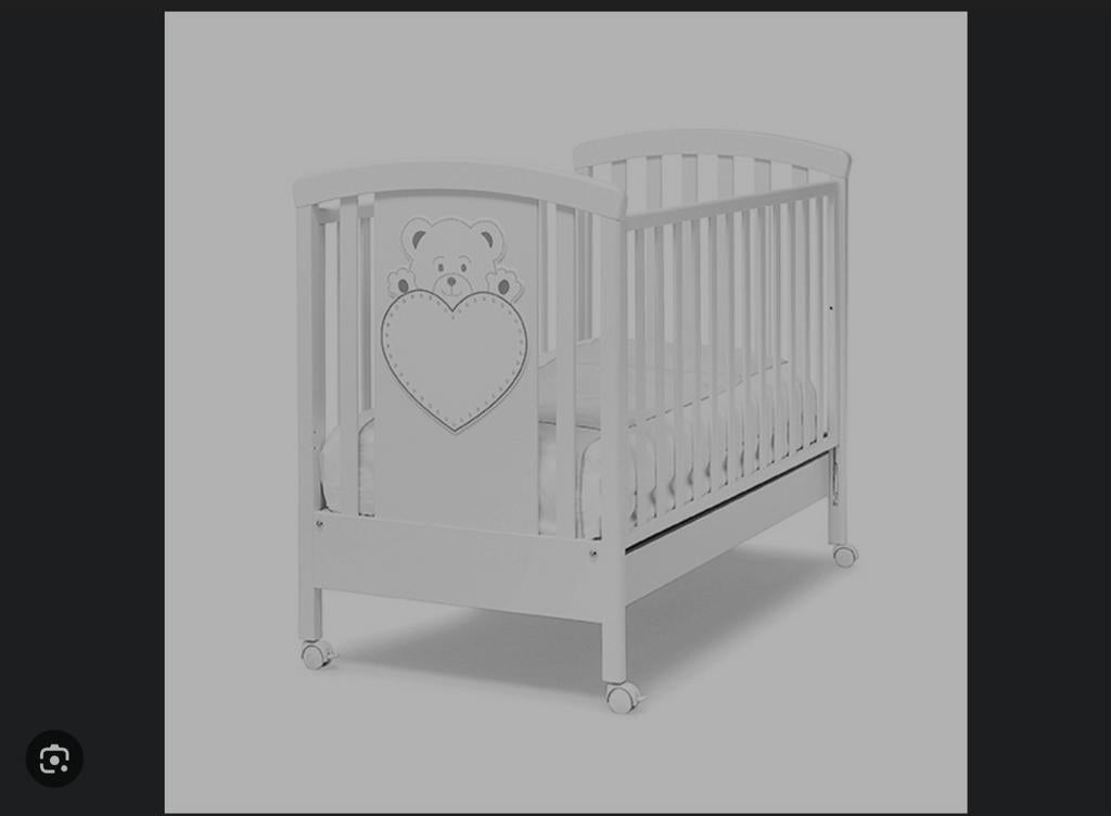 Erbesi Babykamer: Kast, Commode & Ledikant met Swarovski, Ophalen, Zo goed als nieuw, Jongetje of Meisje