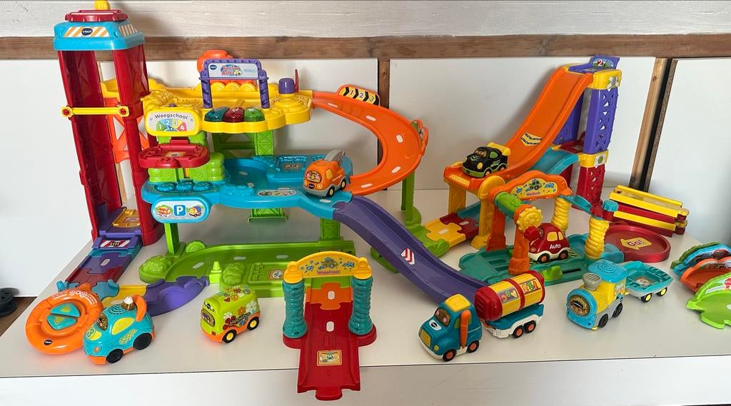 VTech Toet Toet Auto's: Garage, Wasstraat, Racebaan & Auto's, Ophalen of Verzenden, Gebruikt, Afstandsbediening