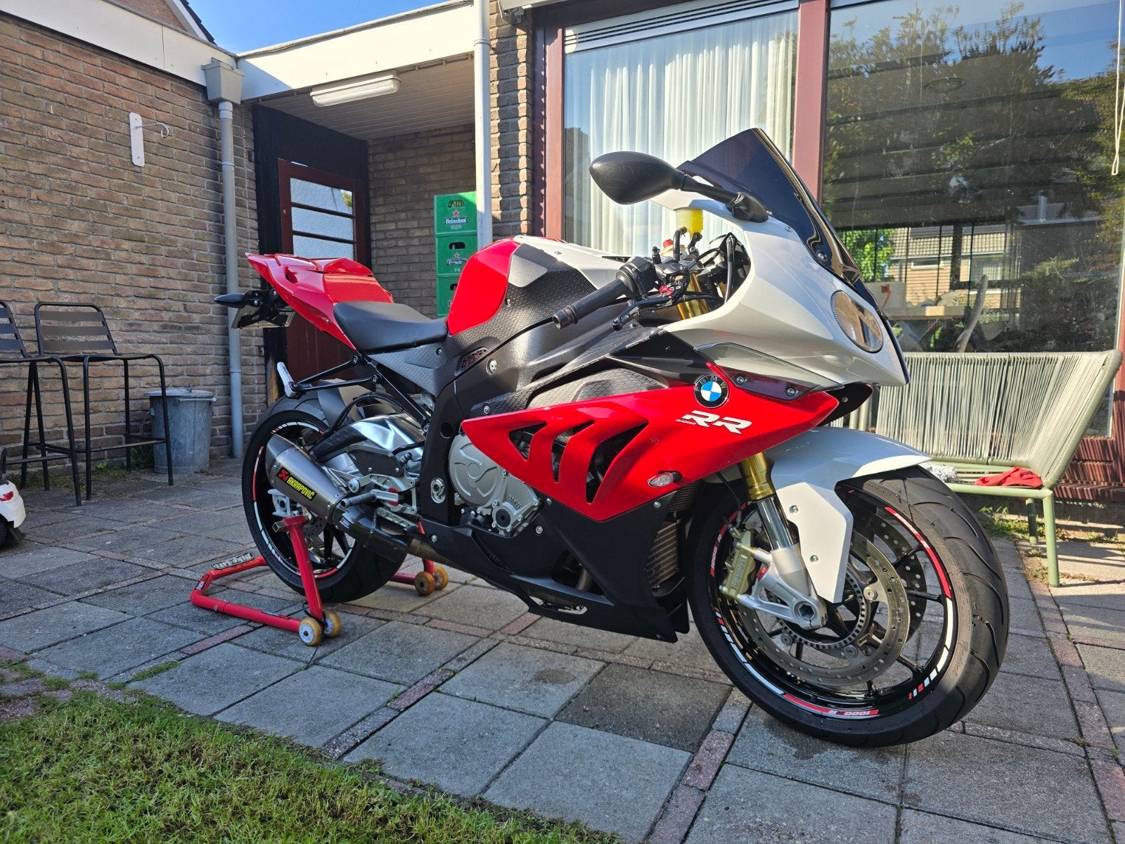 Bmw s1000rr Weinig km Full akrapovic Zeer netjes.