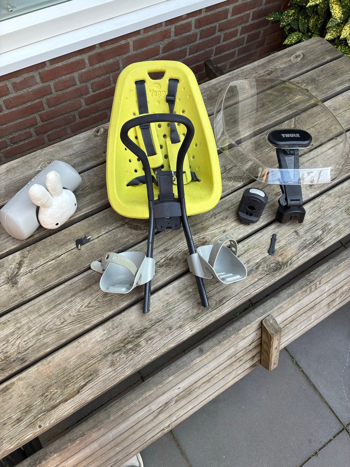 Thule Yepp Mini Fietszitje met Windscherm, Ophalen, Voorzitje, 0 t/m 13 kg, Gebruikt