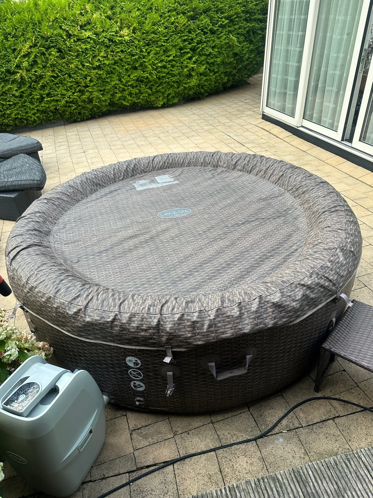 Bestway Lay-Z-Spa Opblaasbare Jacuzzi 6 pers, Ophalen of Verzenden, Zo goed als nieuw, Afdekzeil, Opblaasbaar