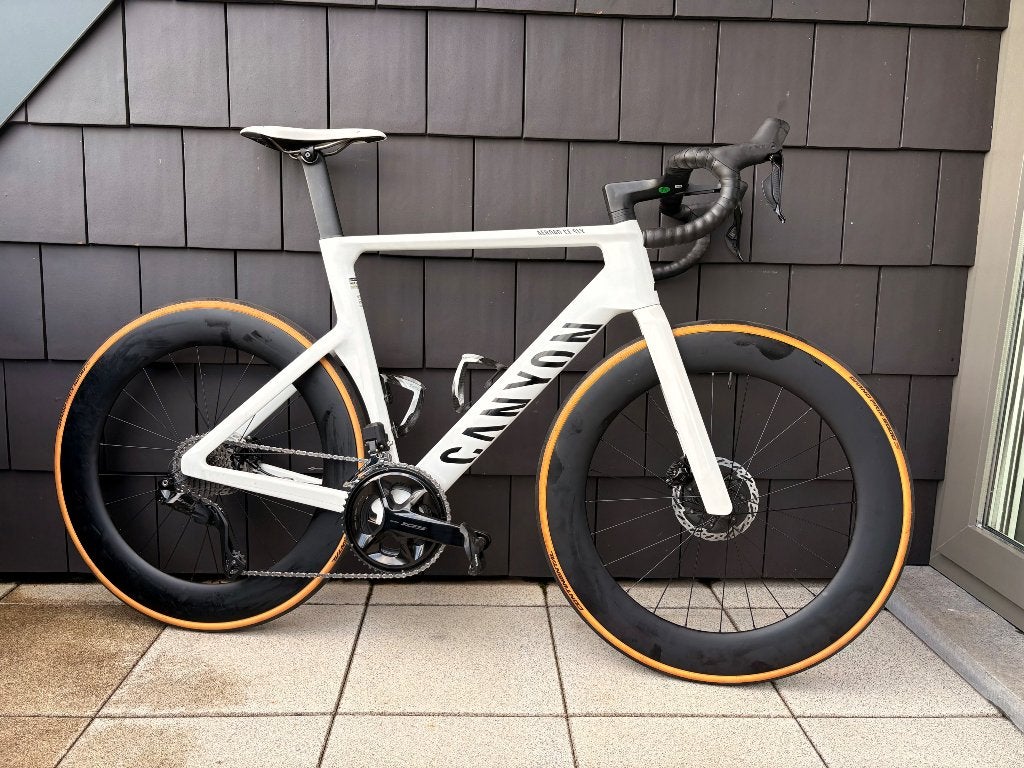 Canyon Aeroad CF SLX di2 2025 - L / 58, 28 inch, Carbon, Heren, Zo goed als nieuw