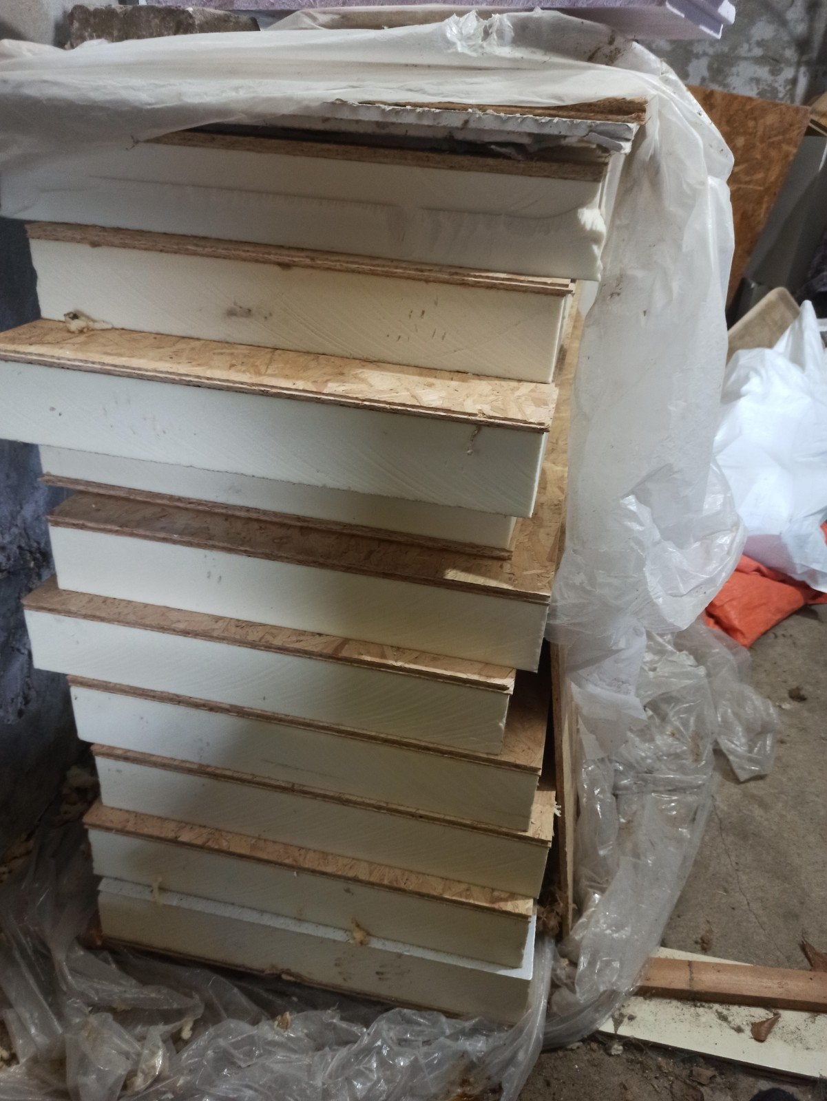 Pir+osb platen 2600x600x90+12mm T&G Rd:4,09, Ophalen, Hardschuim (Pir), 15 m² of meer