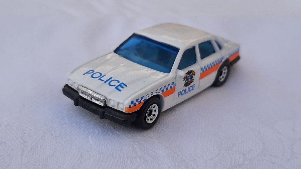 Jaguar XJ6 van Matchbox police 3 inch, Ophalen of Verzenden, Nieuw, Auto
