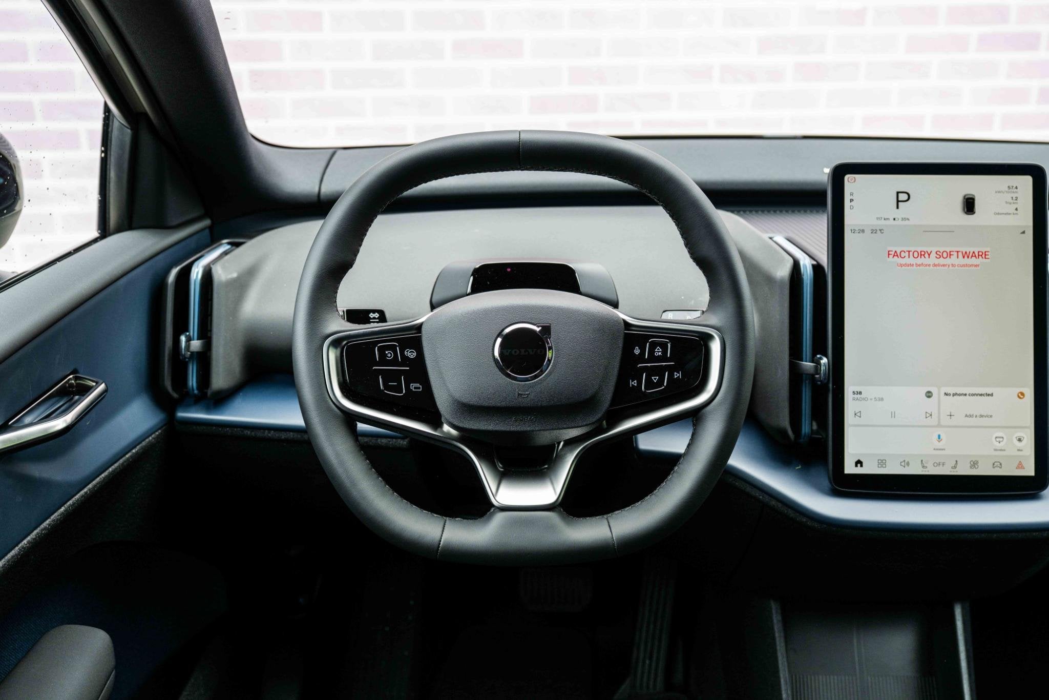 Volvo EX30 P3 Plus Europa 51 kWh | Stoel-/Stuurverwarming |, Auto's, Volvo, Automaat, 12 maanden, Achterwielaandrijving, Overige kleuren