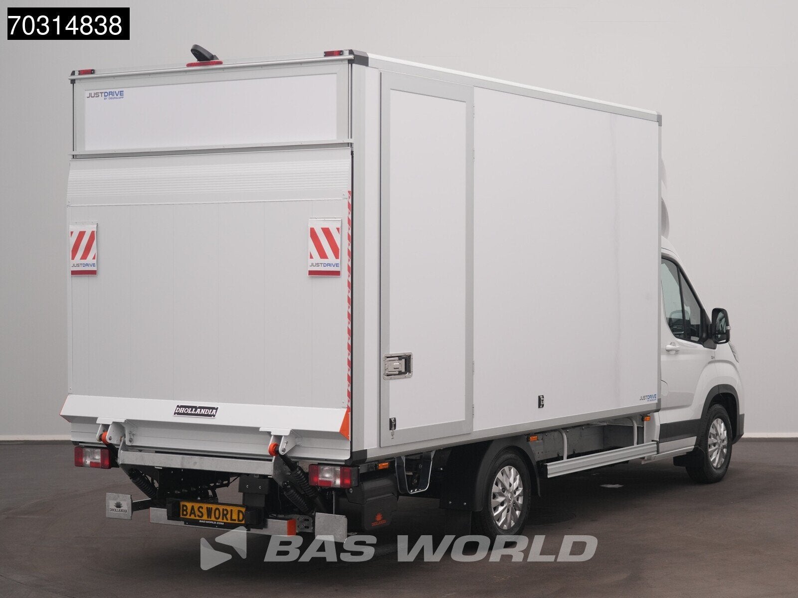 Maxus eDeliver 9 100% Elektrisch 65kWh Dhollandia Laadklep B, Auto's, Automaat, Stof, 750 kg, Maxus