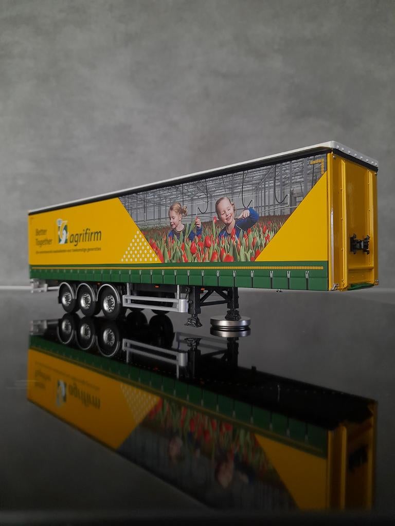 Agrifirm. Wsi. Zeiloplegger/Tautliner. Ovp., Hobby en Vrije tijd, Modelauto's | 1:50, Ophalen of Verzenden, Zo goed als nieuw
