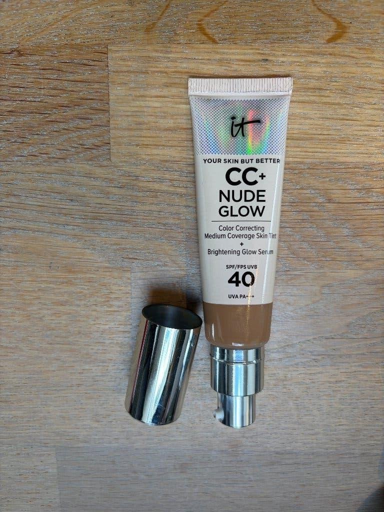 Skin but better CC + nude glow incl. SPF 40, Beige, Nieuw, Make-up, Verzenden