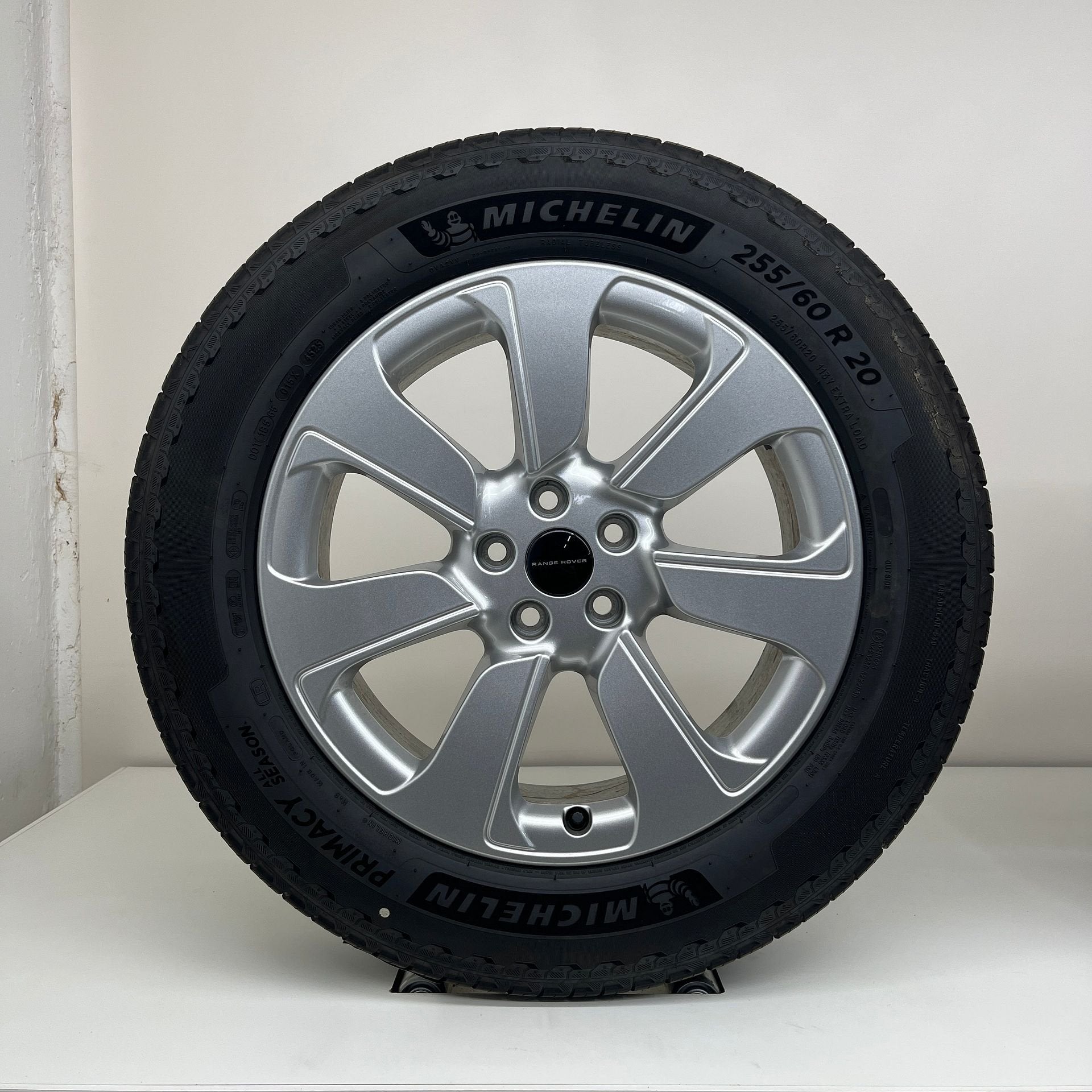 Land Rover Range Rover (sport) - 20 inch - zomerbanden, Gebruikt, 255 mm, Banden en Velgen, Ophalen of Verzenden