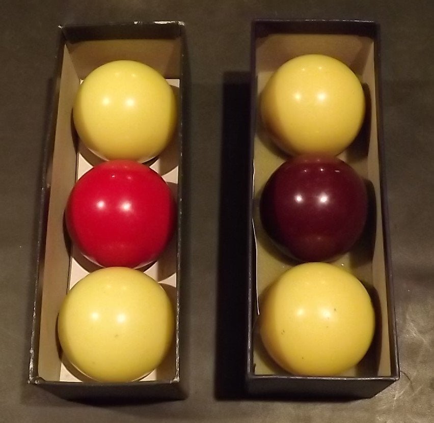 biljart ballen 61.5 mm., Ophalen, Gebruikt, Biljarttafel
