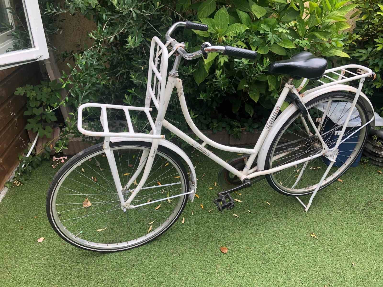 Damesfiets met voordrager - Wit, Fietsen en Brommers, Overige merken, Ophalen of Verzenden, Trommelrem, 53 tot 56 cm